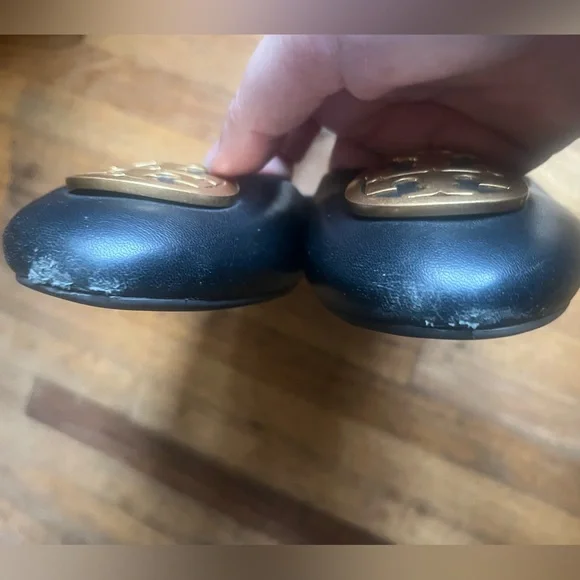 Tory Burch Black Leather Flats with Gold Emblem size 10.5 - Picture 3 of 7